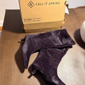 Call It Spring Women's Plush Black Heeled Boots